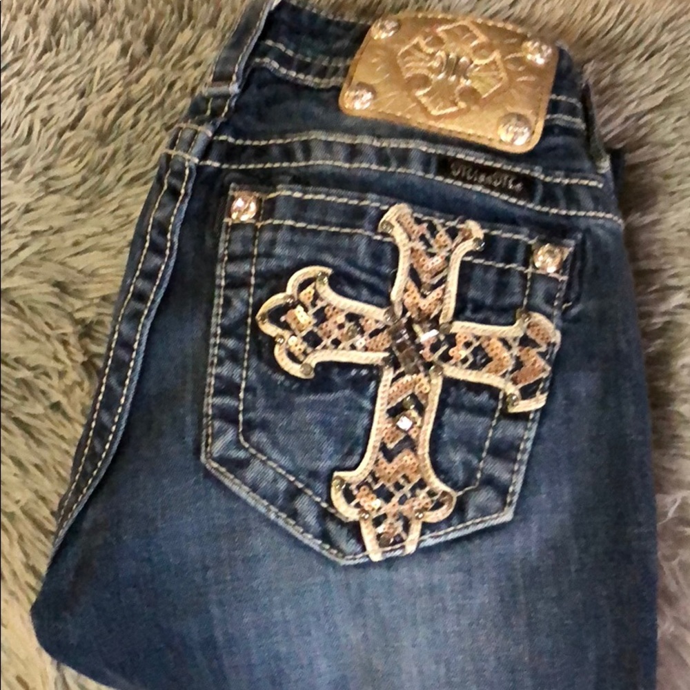 Miss me 25 mid-rise easy boot inseam 31